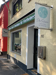 Außenansicht Außenansicht des Hauses in dem sich Dée Scherer Salon&Spa für Vierbeiner befindet
